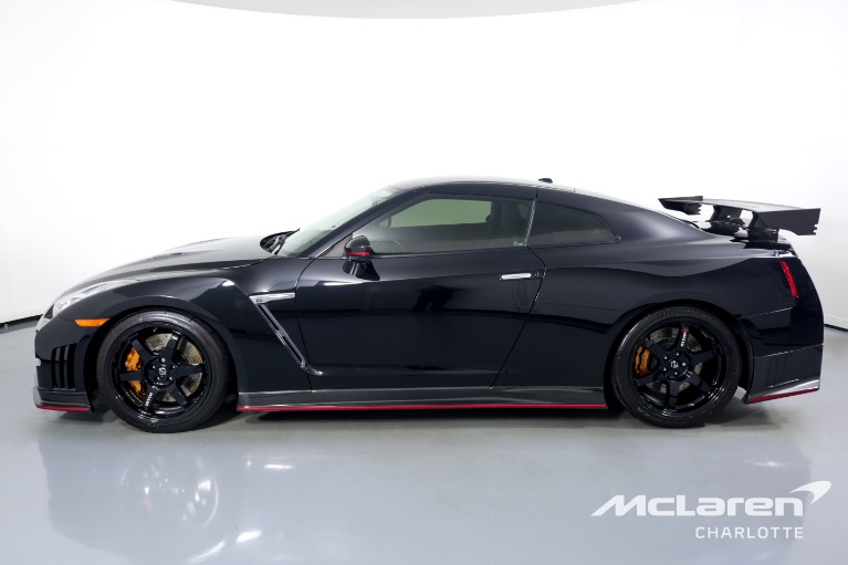 Used-2016-Nissan-GT-R-NISMO