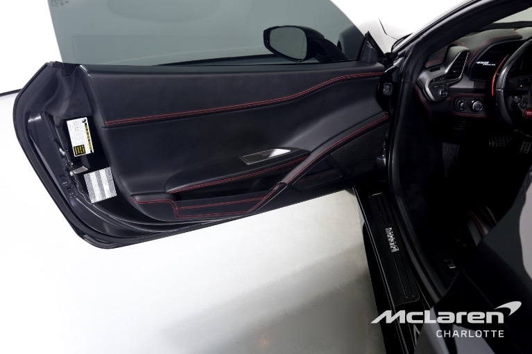 Used-2011-Ferrari-458-Italia