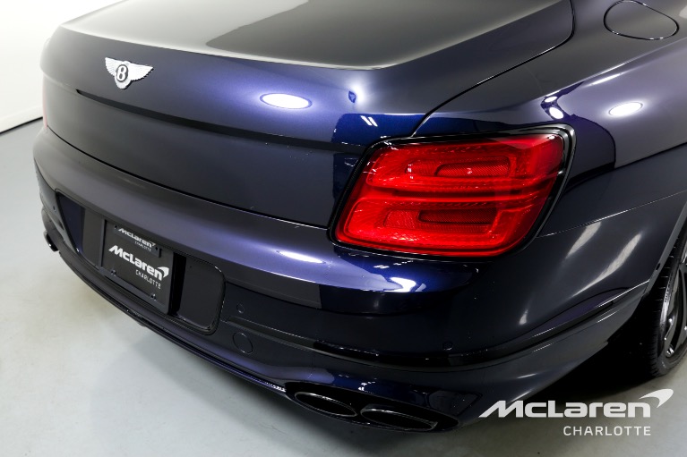 Used-2022-Bentley-Flying-Spur-Hybrid