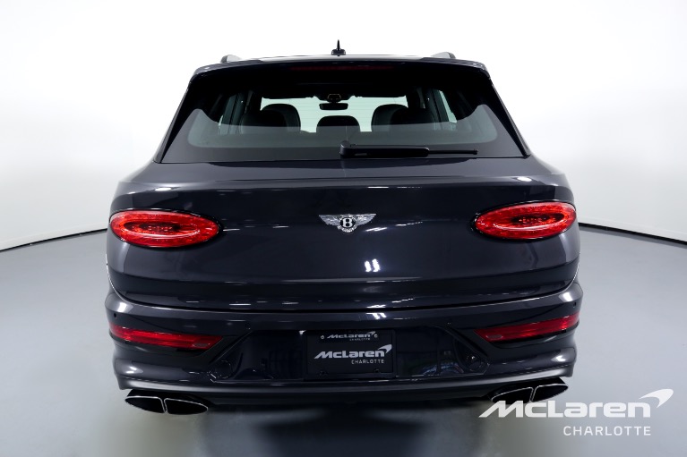 Used-2021-Bentley-Bentayga-V8