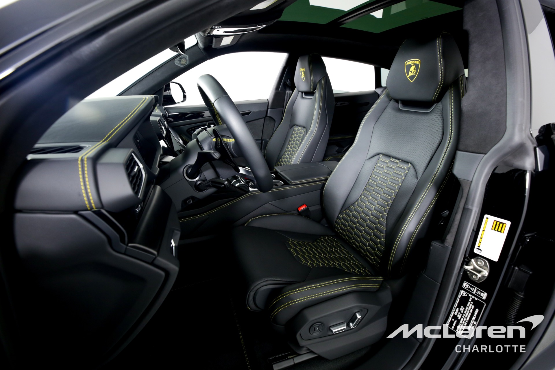 Used 2021 Lamborghini Urus | Charlotte, NC