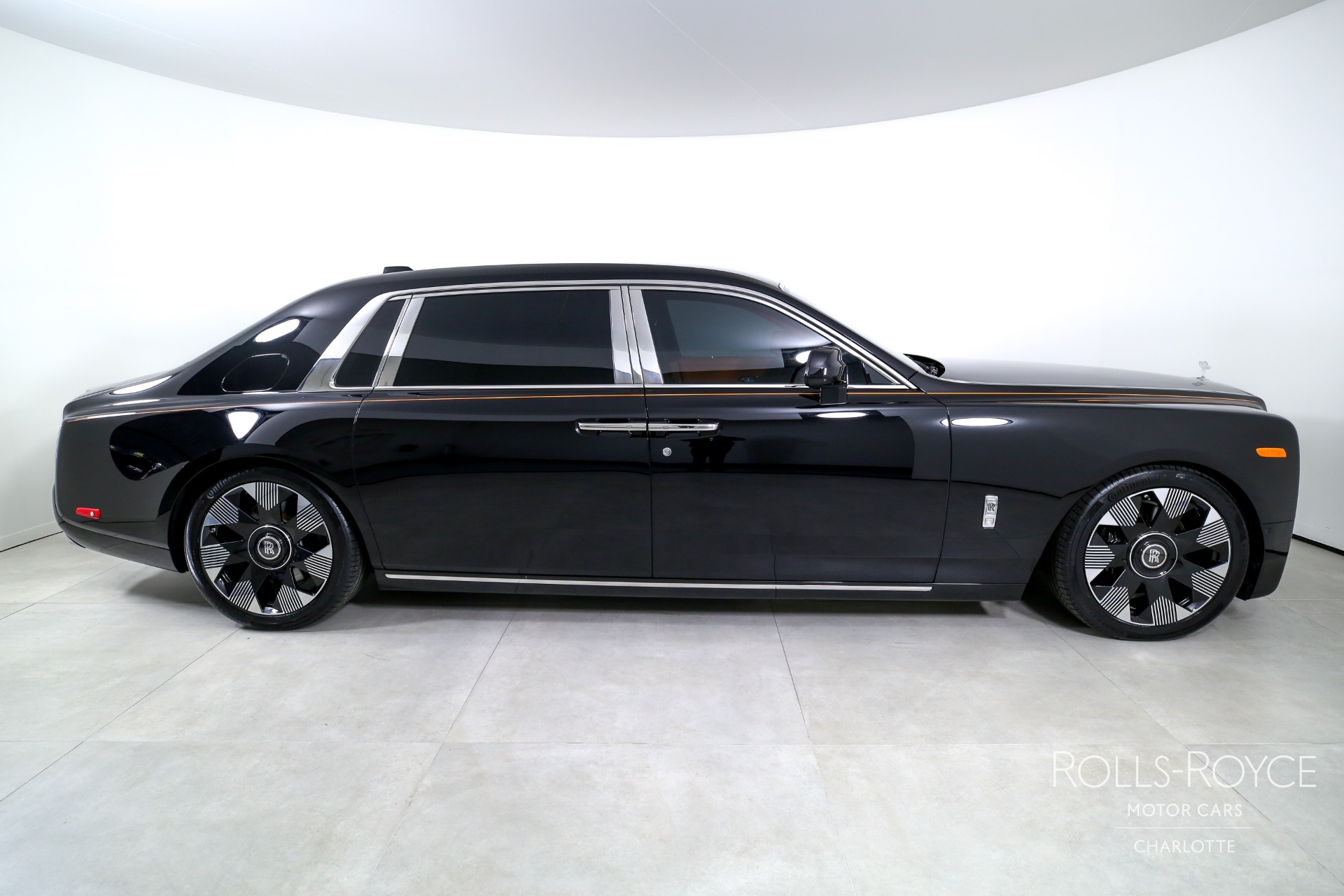 Used 2022 Rolls-Royce Phantom EWB For Sale ($624,996)