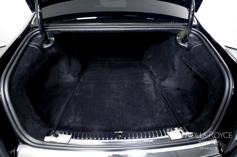Used-2022-Rolls-Royce-Phantom-EWB