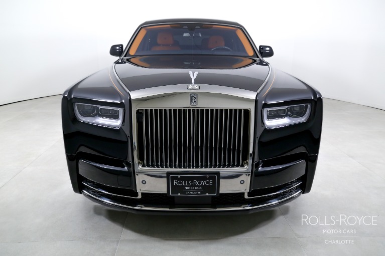 Used-2022-Rolls-Royce-Phantom-EWB