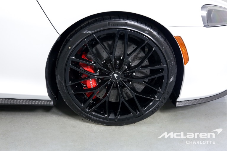 New-2023-McLaren-GT