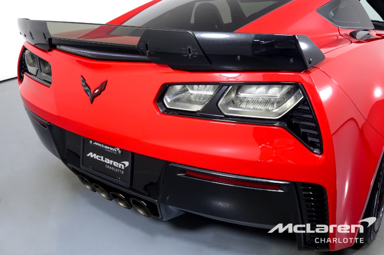 Used-2017-Chevrolet-Corvette-Z06