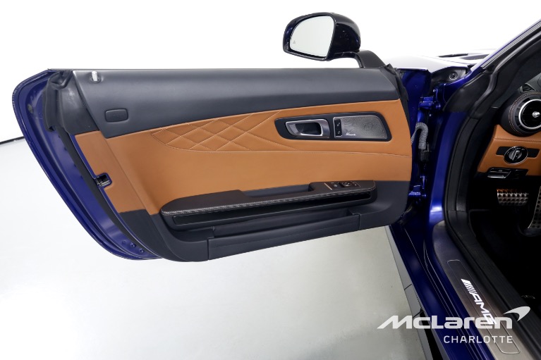 Used-2020-Mercedes-Benz-AMG-GT-C