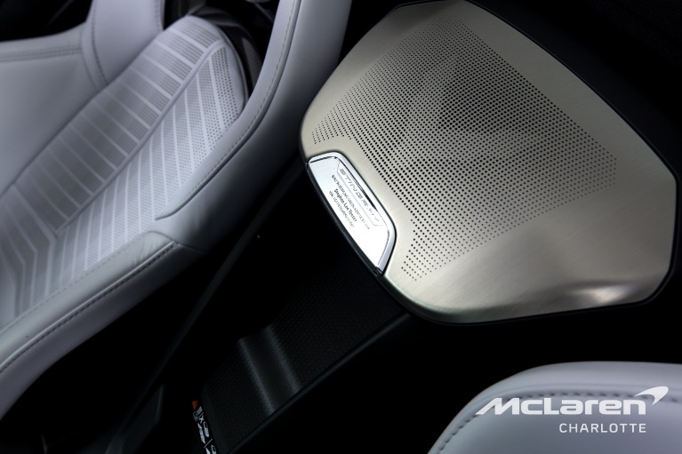 Used-2021-Chevrolet-Corvette-Stingray