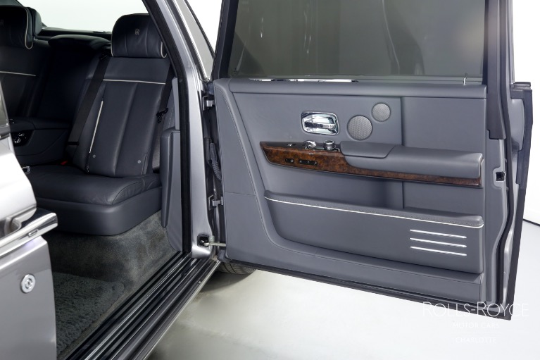 Used-2019-Rolls-Royce-Phantom-EWB