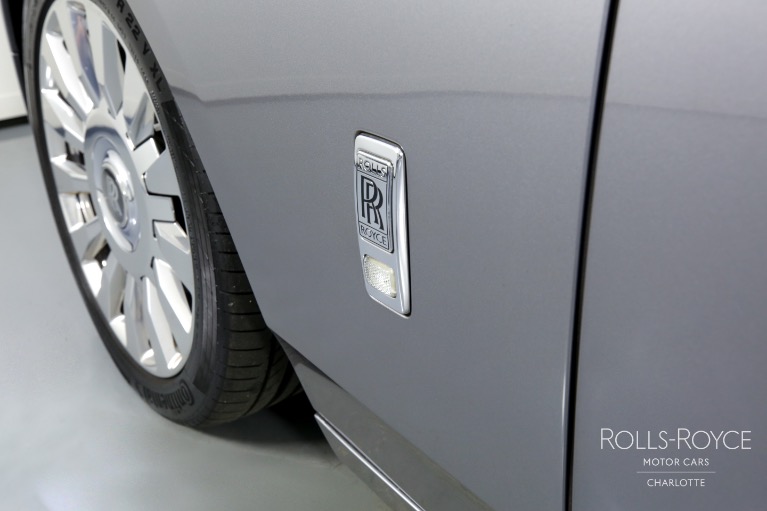 Used-2019-Rolls-Royce-Phantom-EWB