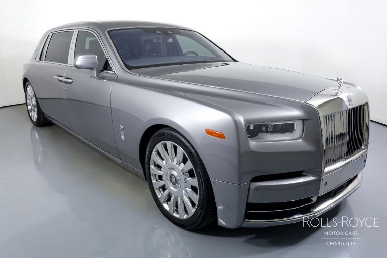 Used-2019-Rolls-Royce-Phantom-EWB