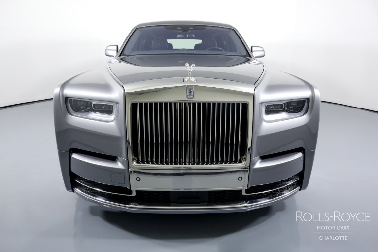 Used-2019-Rolls-Royce-Phantom-EWB