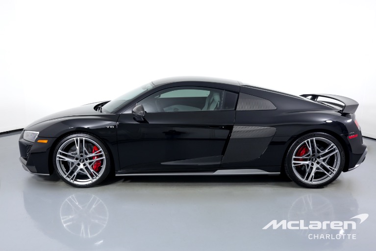 Used-2020-Audi-R8-52-quattro-V10-performance