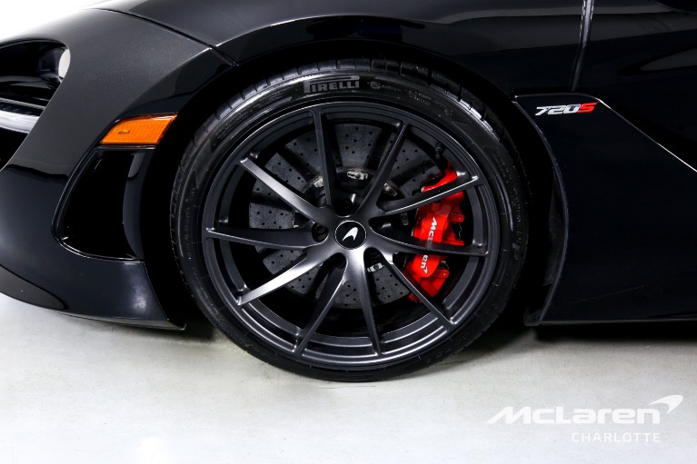 Used-2020-McLaren-720S-Spider-LUXURY