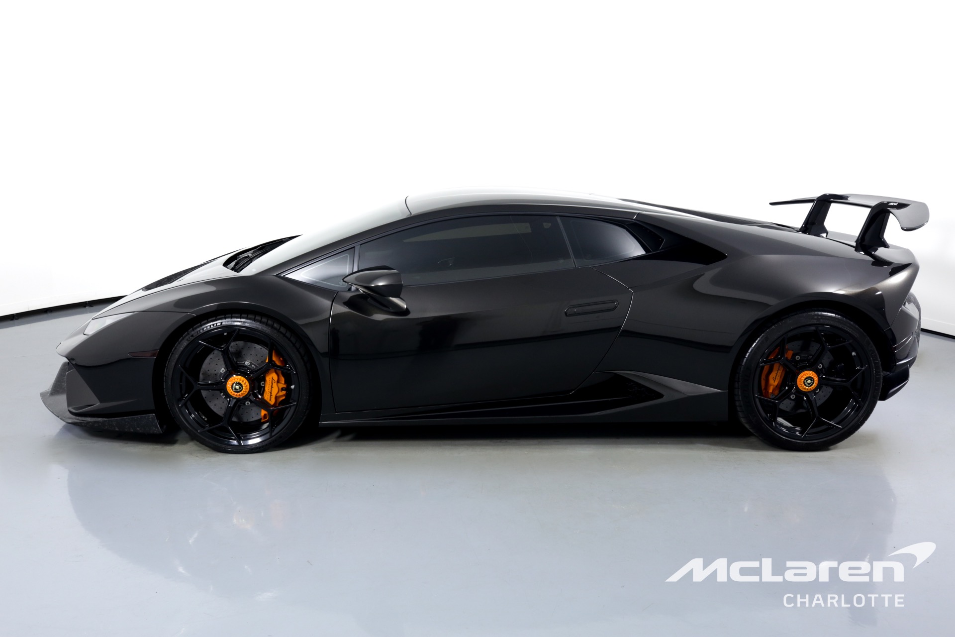 Used 2018 Lamborghini Huracan LP 640-4 Performante | Charlotte, NC