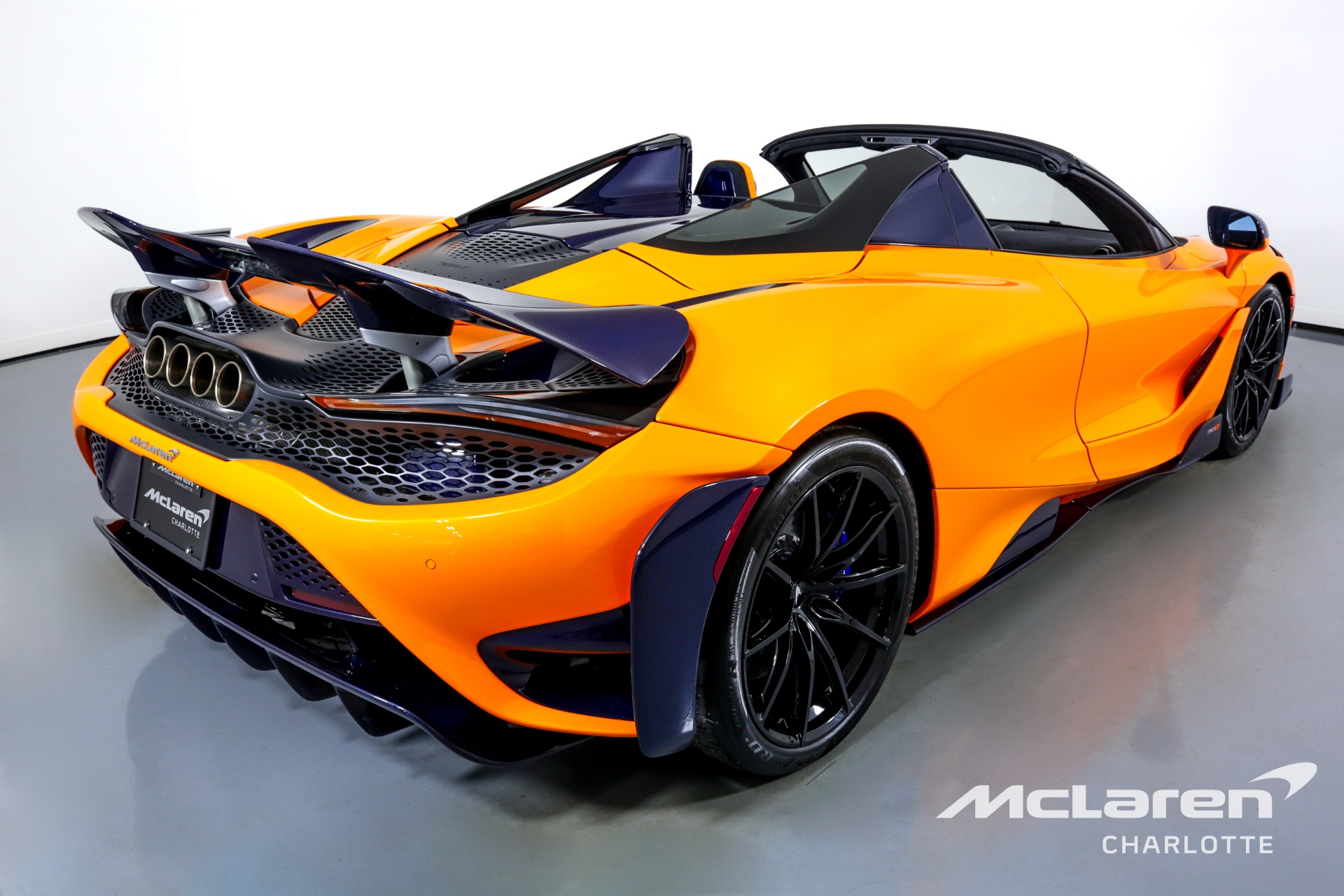 Used 2022 McLaren 765LT Spider | Charlotte, NC