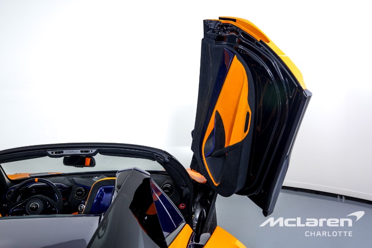 Used-2022-McLaren-765LT-Spider