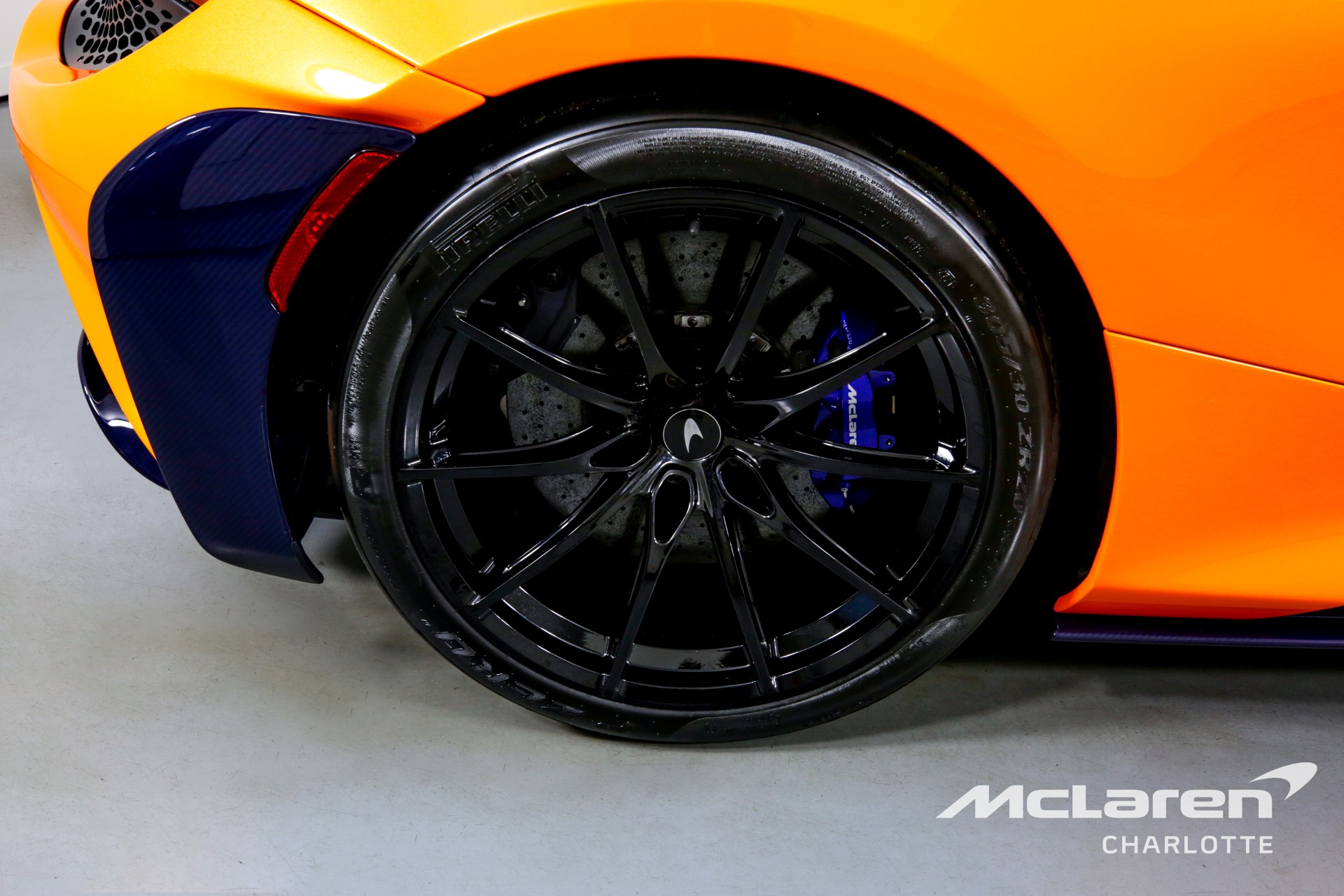 Used 2022 McLaren 765LT Spider | Charlotte, NC