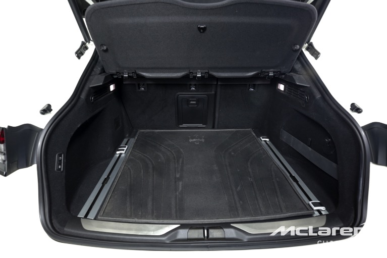Used-2021-Maserati-Levante-Trofeo