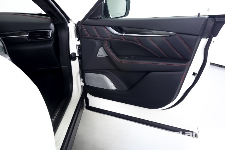Used-2021-Maserati-Levante-Trofeo