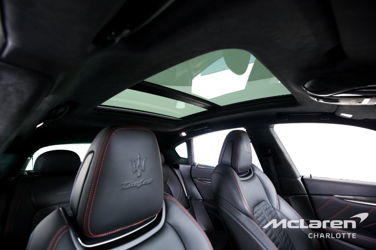 Used-2021-Maserati-Levante-Trofeo