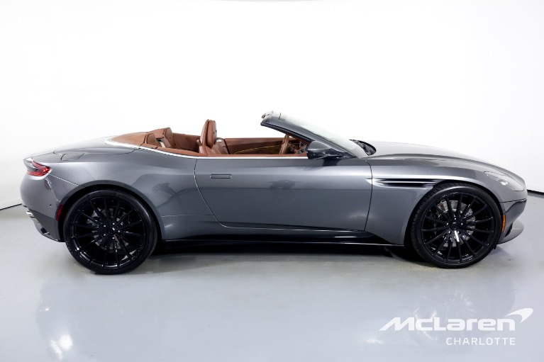 Used-2019-Aston-Martin-DB11-Volante
