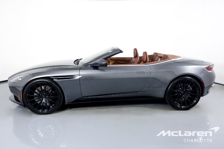 Used-2019-Aston-Martin-DB11-Volante