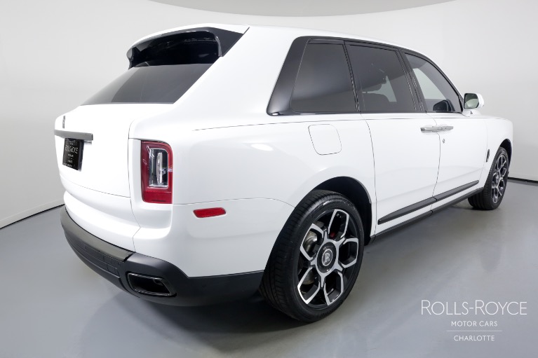 Used-2020-Rolls-Royce-Cullinan-Black-Badge