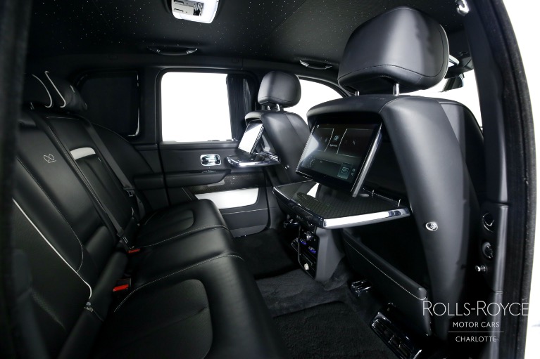 Used-2020-Rolls-Royce-Cullinan-Black-Badge