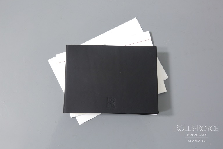 Used-2020-Rolls-Royce-Cullinan-Black-Badge