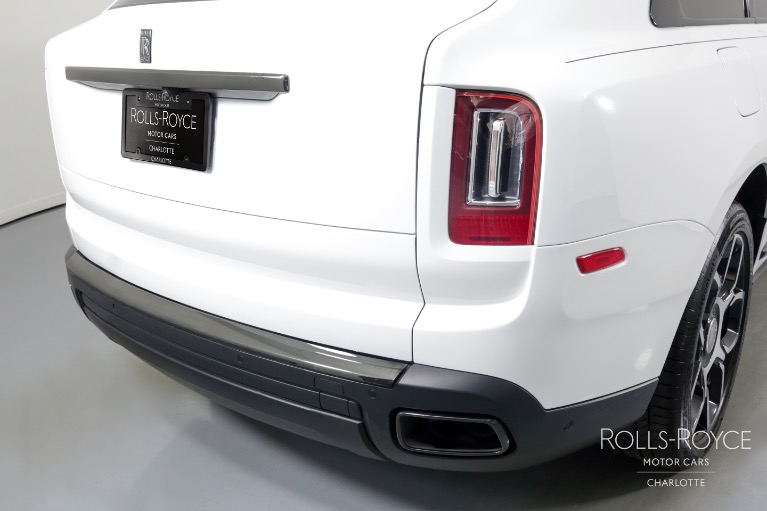 Used-2020-Rolls-Royce-Cullinan-Black-Badge