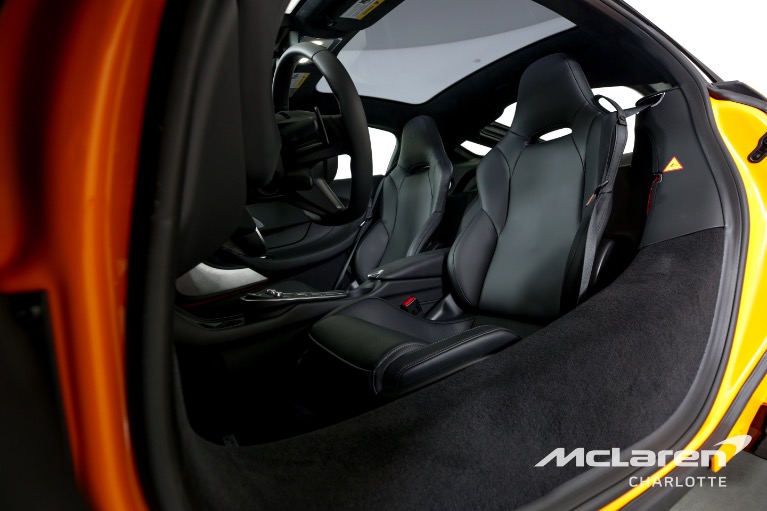 New-2023-McLaren-GT
