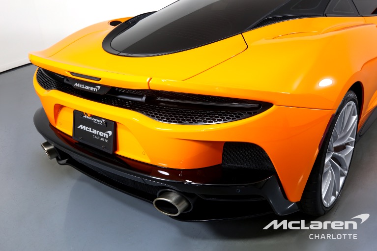 New-2023-McLaren-GT