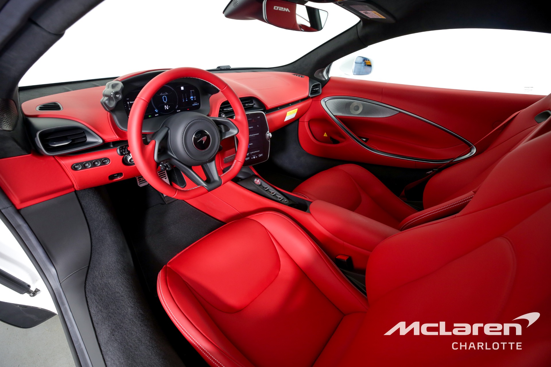 Used 2023 McLaren Artura | Charlotte, NC