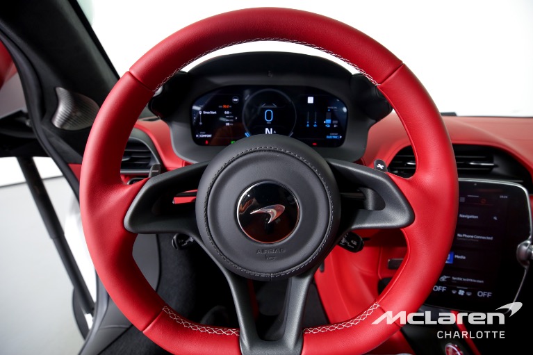 Used-2023-McLaren-Artura