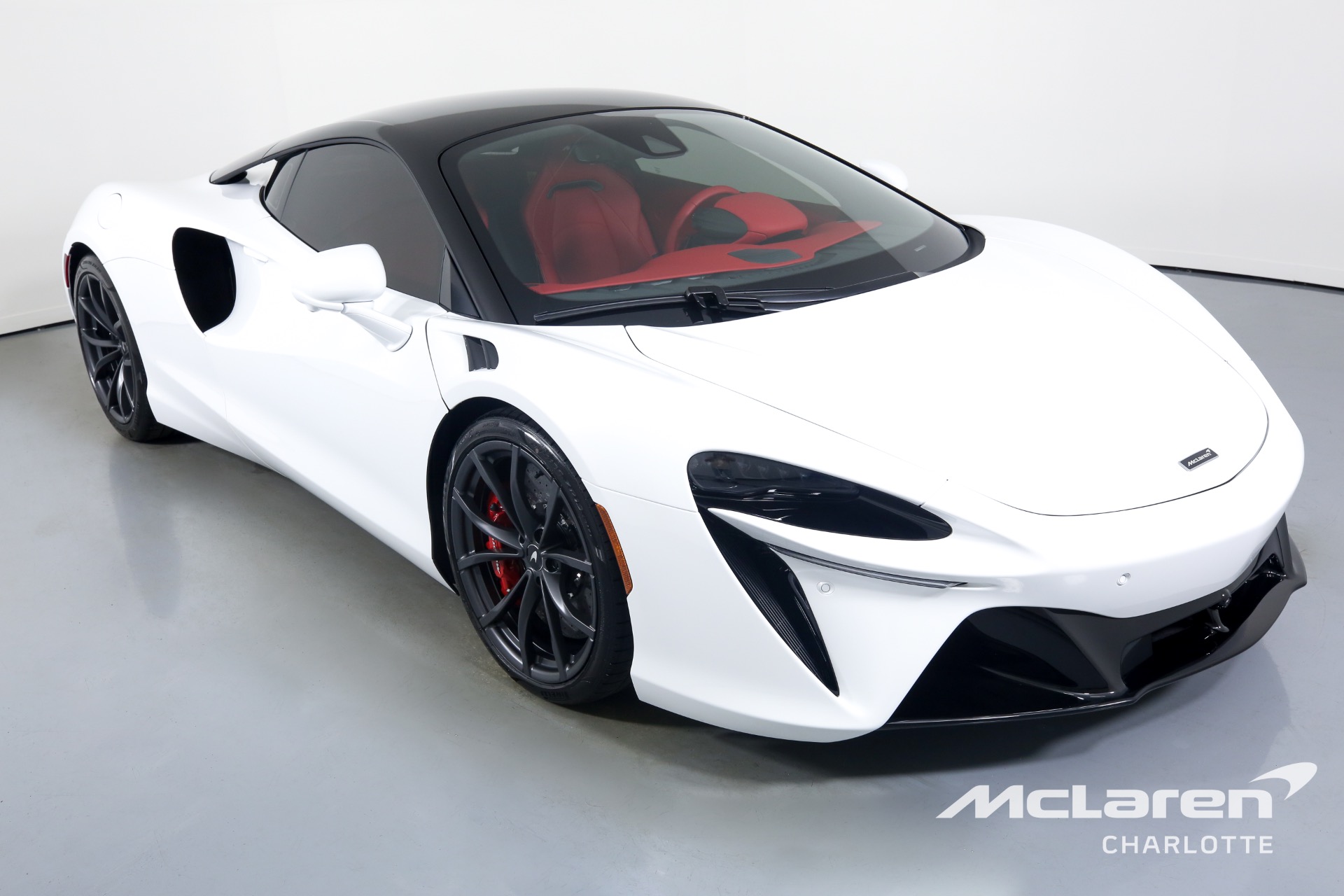 Used 2023 McLaren Artura | Charlotte, NC