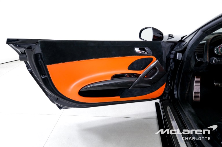 Used-2012-Audi-R8-52-quattro-Spyder
