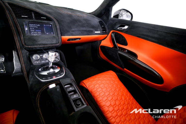Used-2012-Audi-R8-52-quattro-Spyder