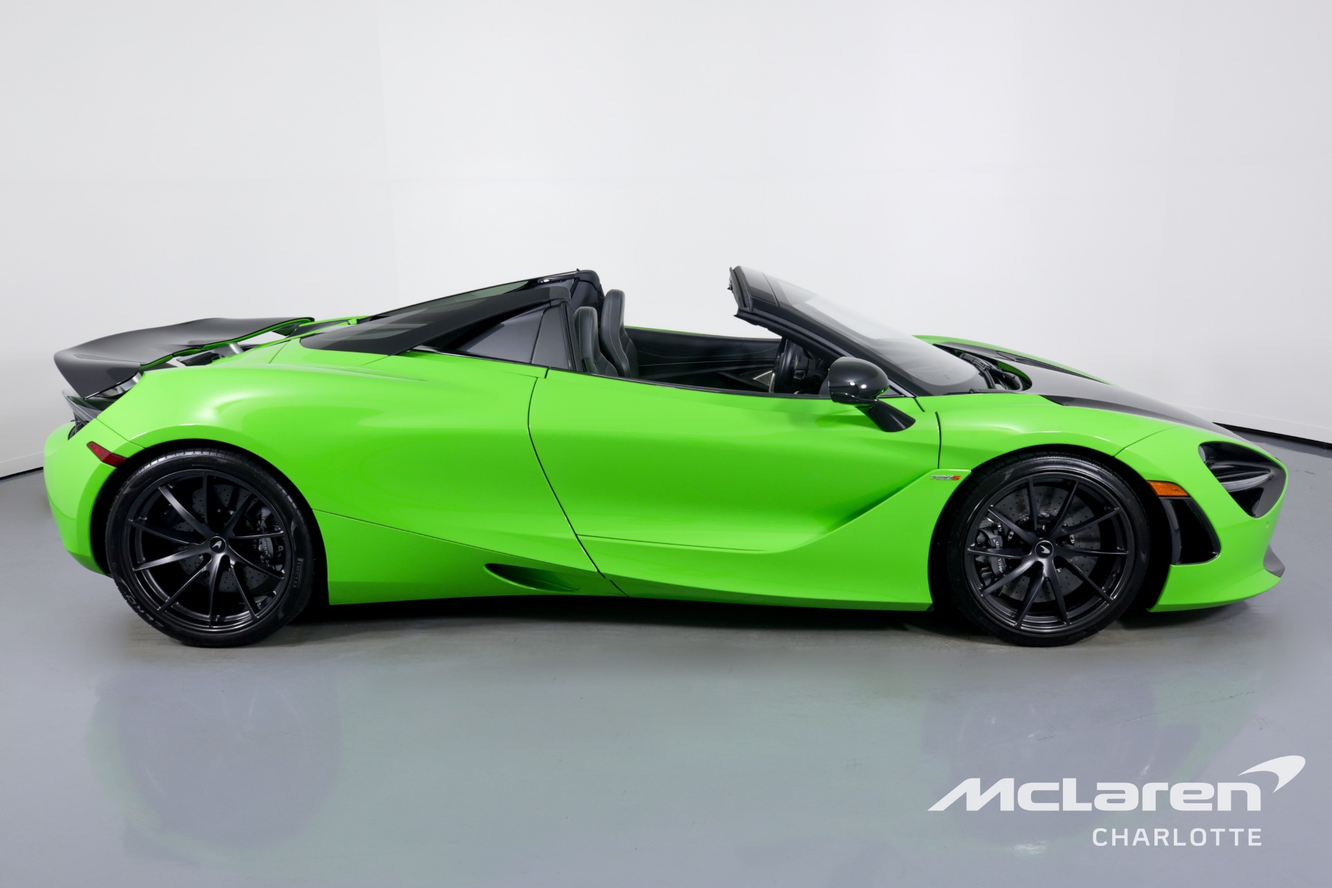 Used 2022 McLaren 720S Spider Luxury | Charlotte, NC