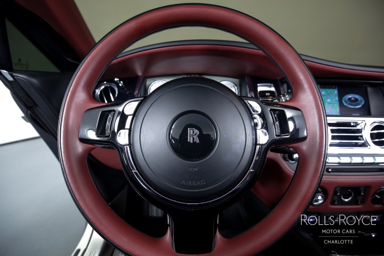 Used-2018-Rolls-Royce-Dawn