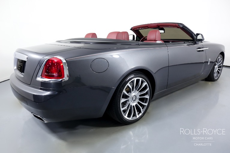Used-2018-Rolls-Royce-Dawn