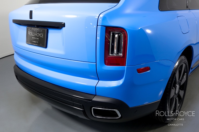 Used-2023-Rolls-Royce-Cullinan
