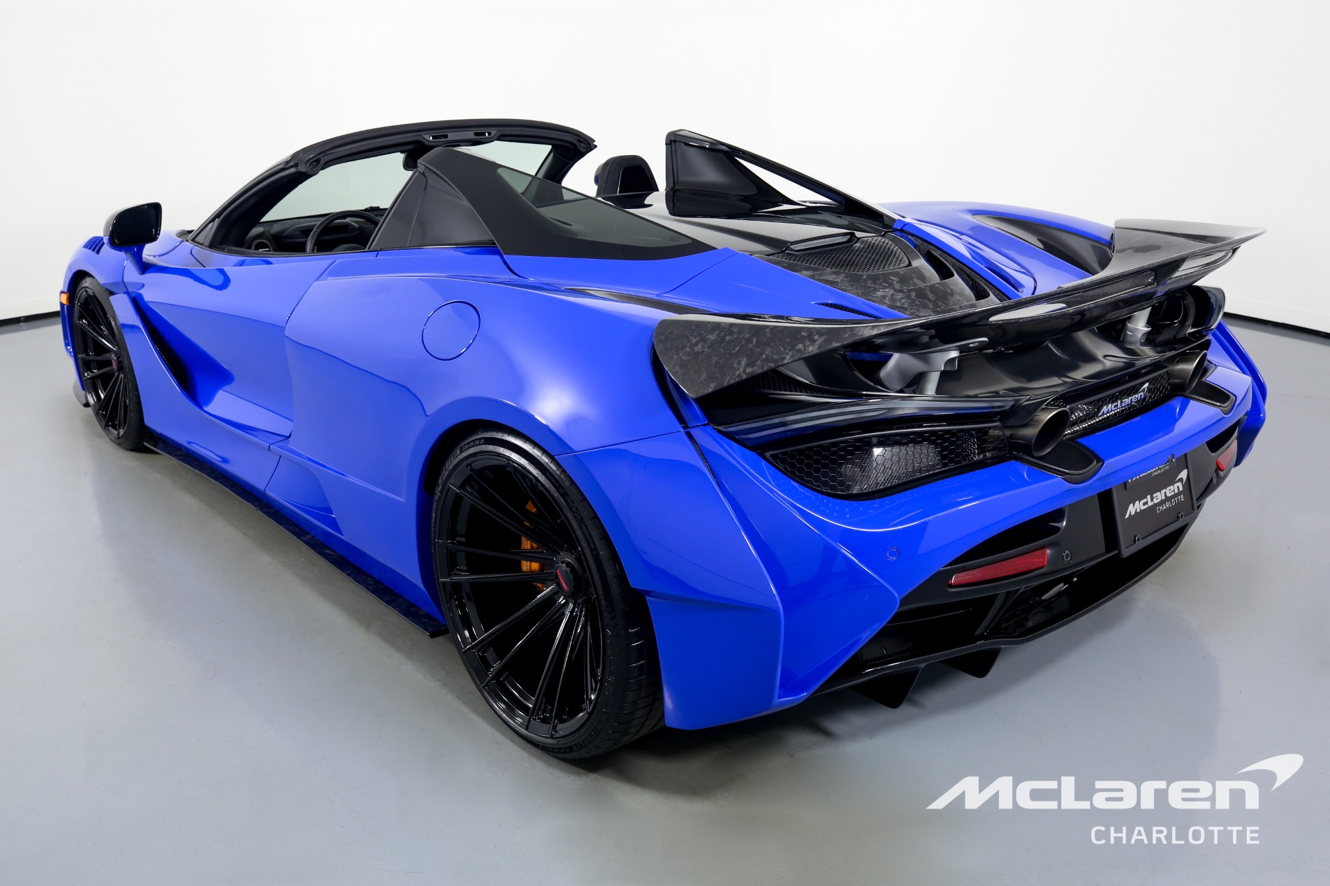Used 2021 McLaren 720S Spider Performance | Charlotte, NC