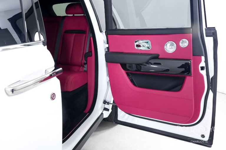Used-2023-Rolls-Royce-Cullinan