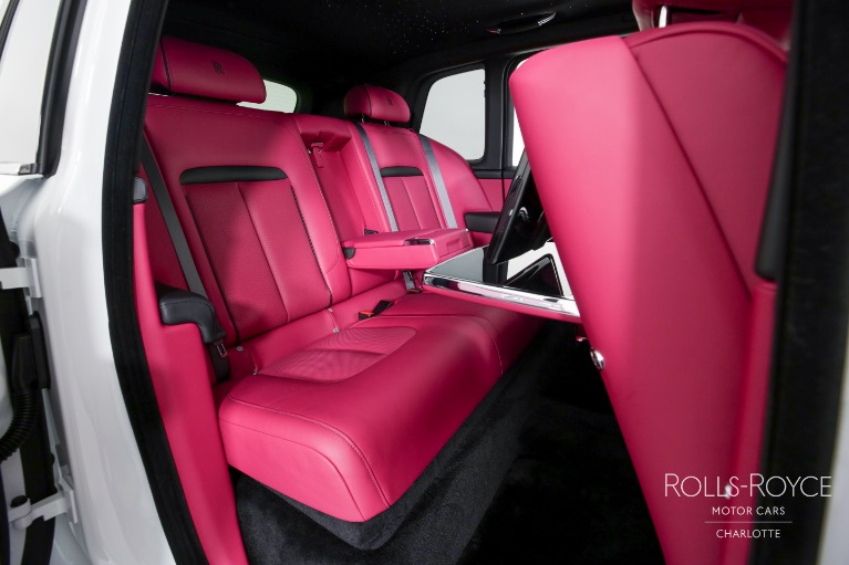 Used-2023-Rolls-Royce-Cullinan