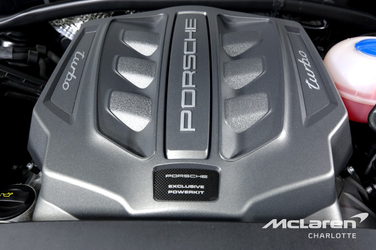 Used-2018-Porsche-Macan-Turbo