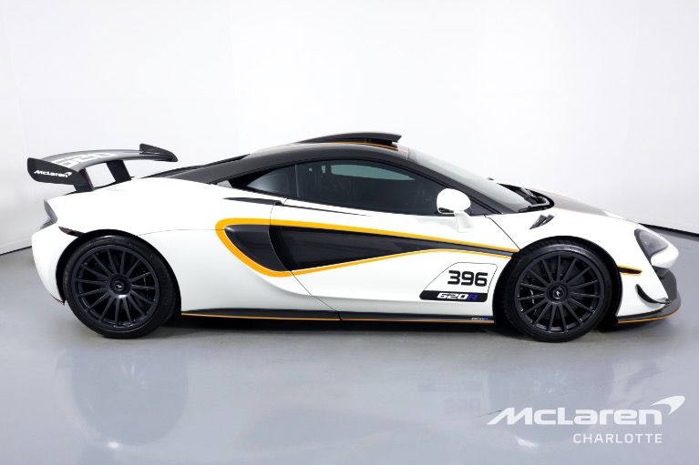 Used-2020-McLaren-620R