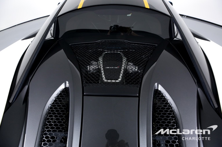 Used-2020-McLaren-620R