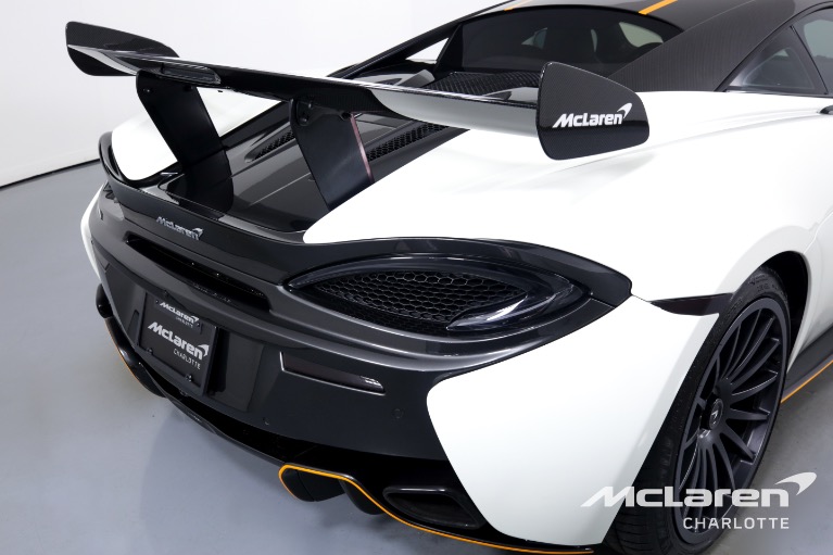 Used-2020-McLaren-620R