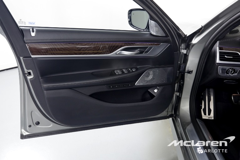 Used-2021-BMW-7-Series-M760i-xDrive